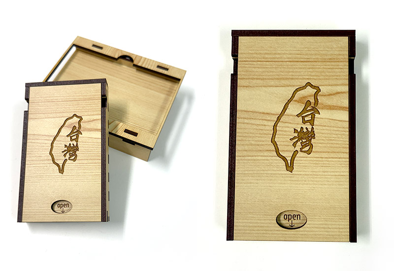 台灣檜木紋名片盒